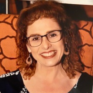 CarynNadeau's avatar